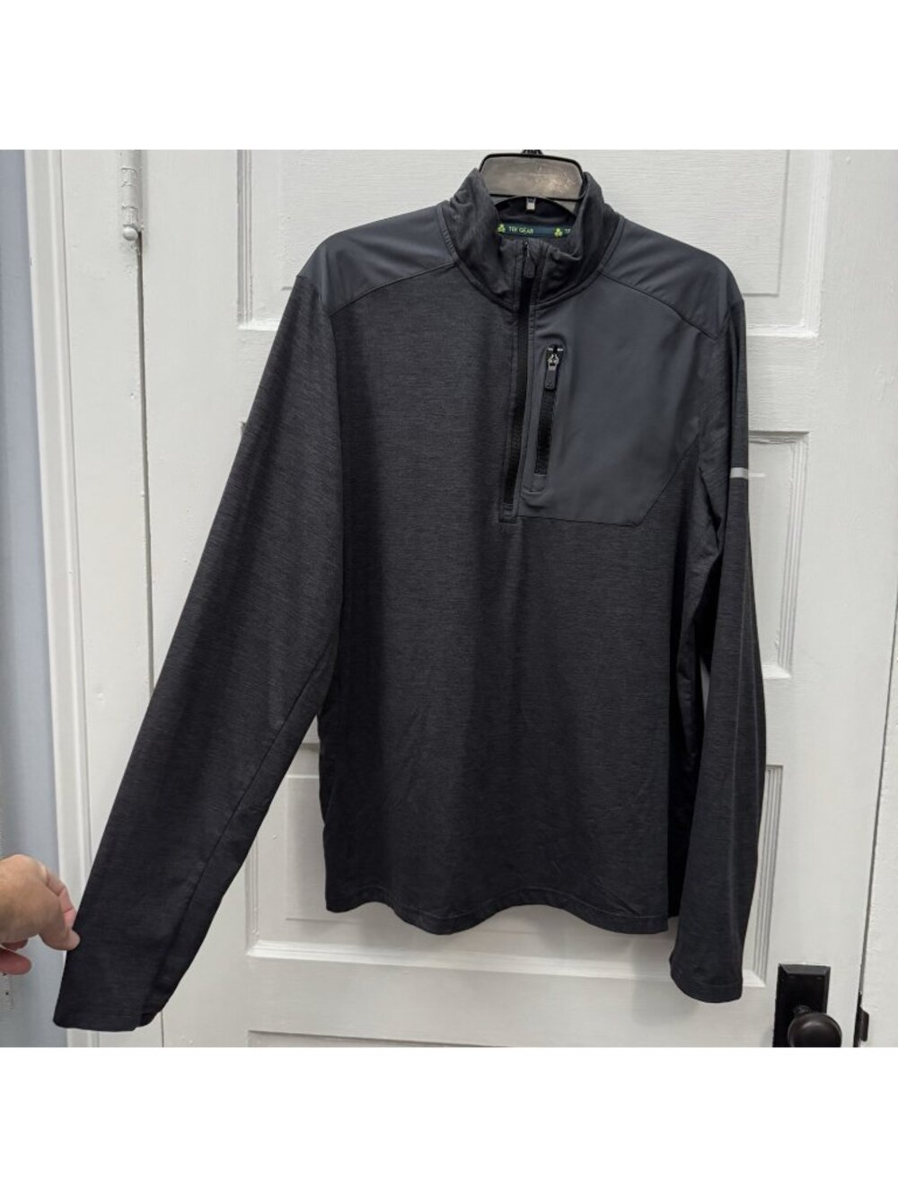 Tek Gear Mens L Gray Quarter Zip Performance Pullover Reflective Chest Pocket - Picture 1 of 7